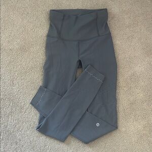 Lululemon In Focus Run Tight Premium Compression Leggings.  Size 4.